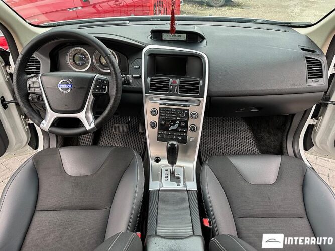 Volvo XC 60 38 interauto-car