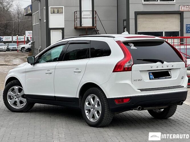 Volvo XC 60 35 interauto-car