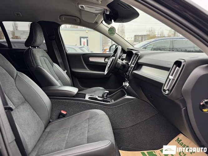 Volvo XC 40 48 interauto-car