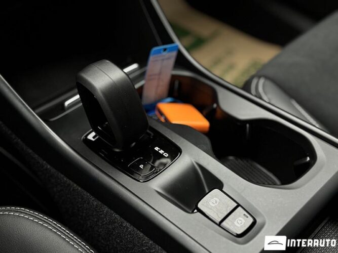 Volvo XC 40 45 interauto-car