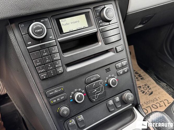 Volvo XC 90 36 interauto-car