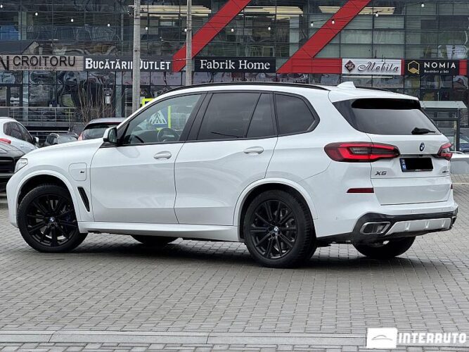 BMW X5 4.5e 40 interauto-car
