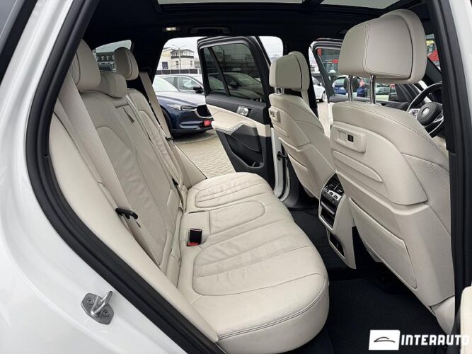 BMW X5 4.5e 49 interauto-car