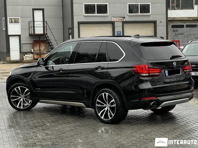 BMW X5 3.5i 34 interauto-car