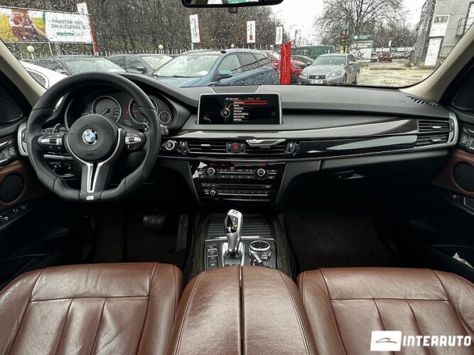 BMW X5 3.5i 38 interauto-car
