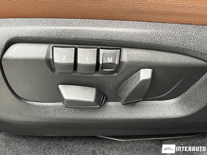 BMW X5 3.5i 44 interauto-car