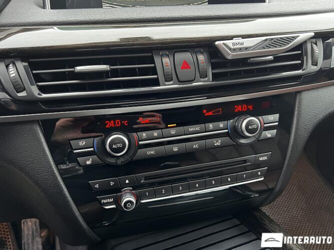 BMW X5 3.5i 42 interauto-car