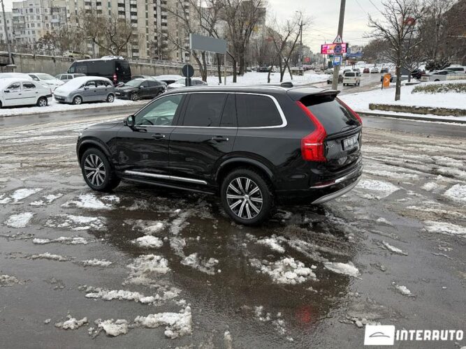 volvo XC 90 2021
