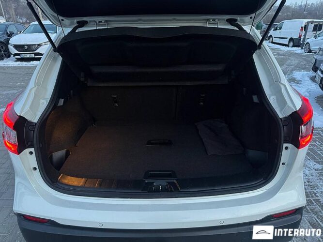 Nissan Qashqai 45 interauto-car