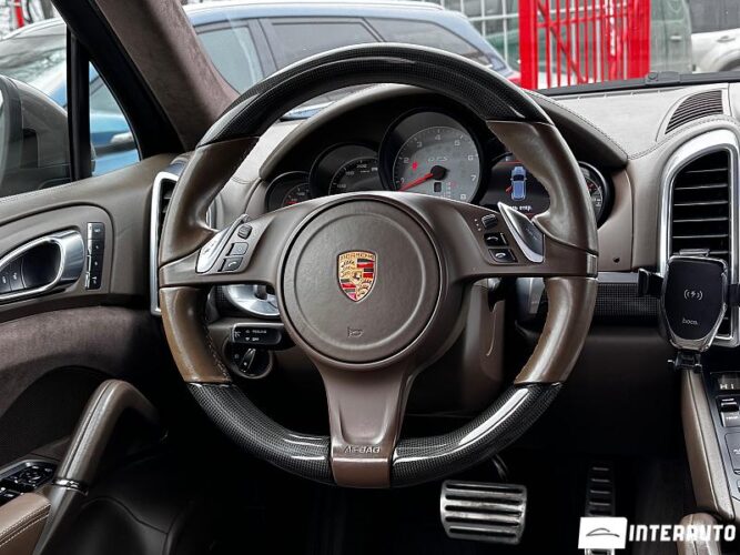 porsche Cayenne GTS 2014