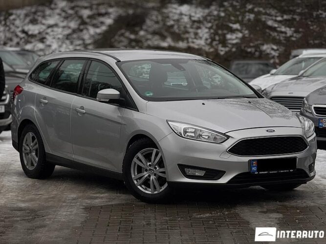 Ford Focus 29 interauto-car