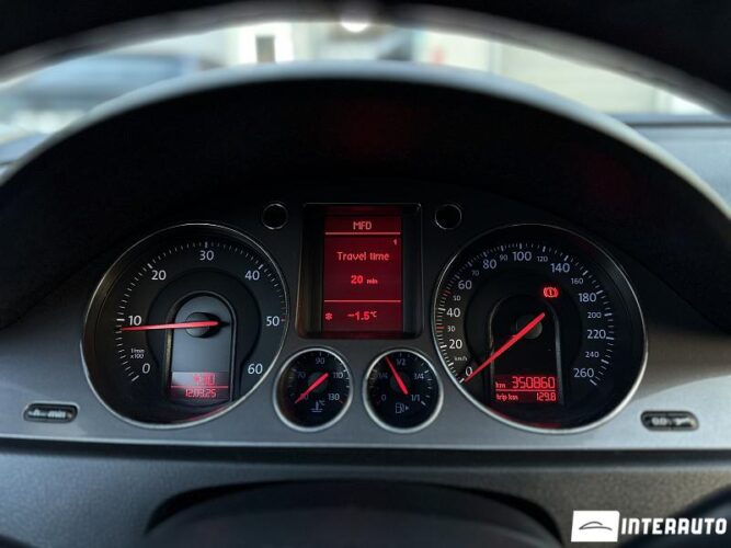 Volkswagen Passat 43 interauto-car