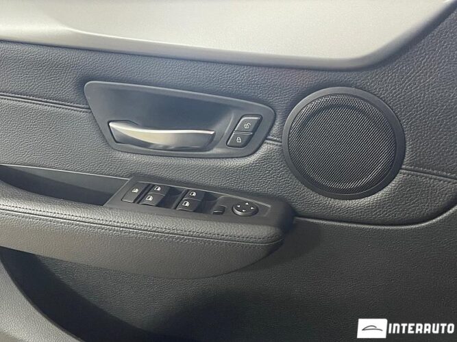 BMW 216d 45 interauto-car