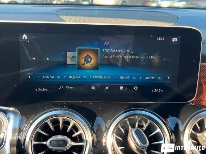 Mercedes GLB 250 45 interauto-car