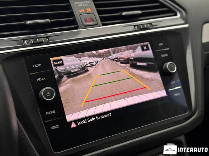 Volkswagen Tiguan 40 interauto-car