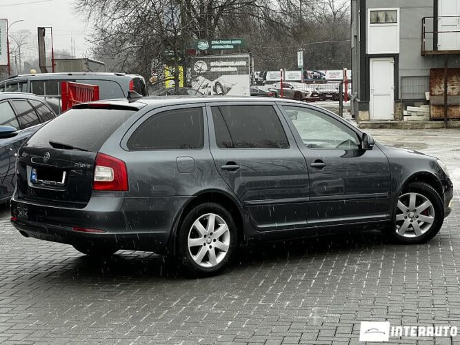 Skoda Octavia 31 interauto-car