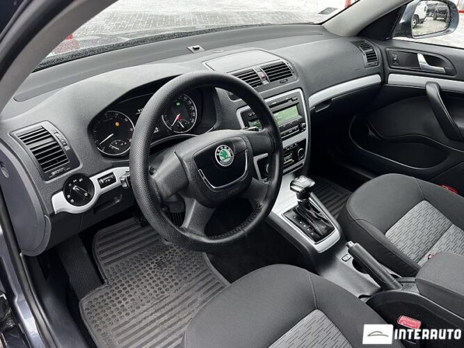 Skoda Octavia 32 interauto-car