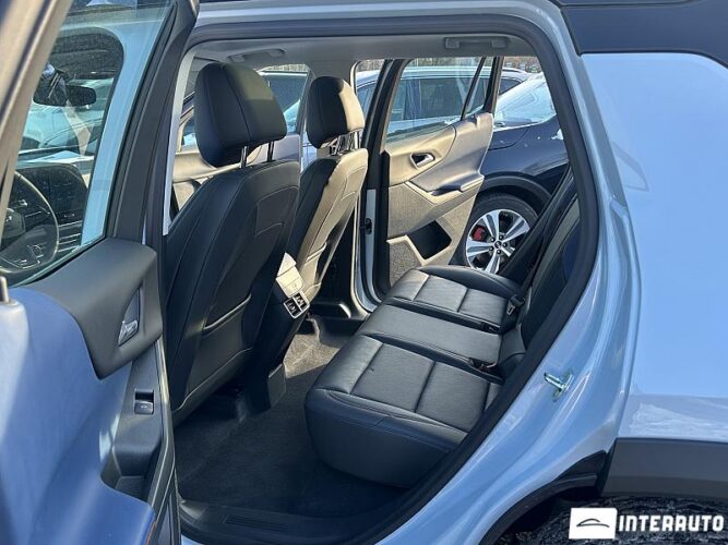 Chevrolet Equinox 53 interauto-car