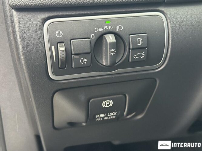 Volvo V 60 53 interauto-car