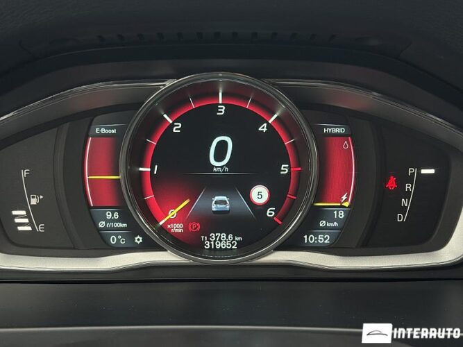 Volvo V 60 41 interauto-car