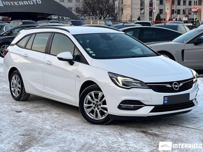opel Astra 2020