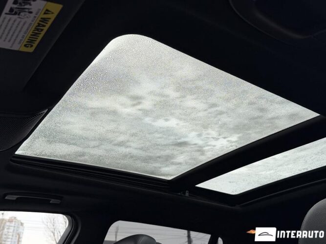 BMW X5 3.0i 46 interauto-car