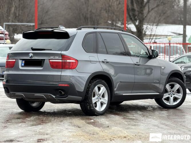 BMW X5 3.0i 33 interauto-car
