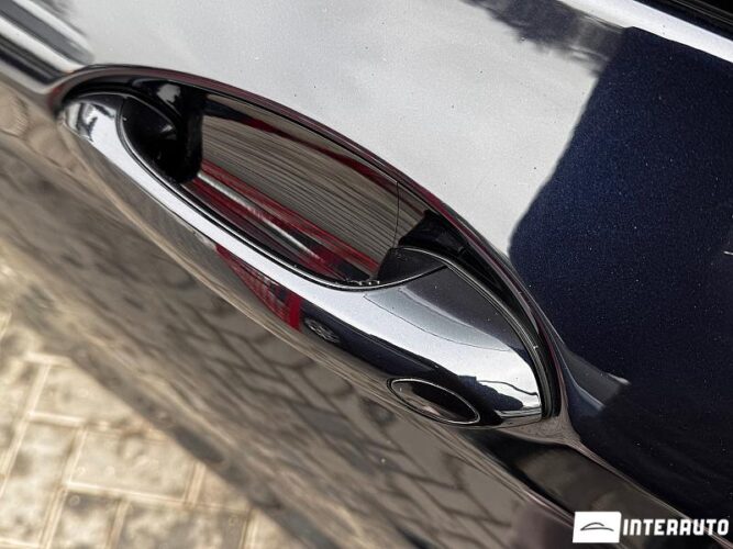 BMW X3 M4.0i 63 interauto-car