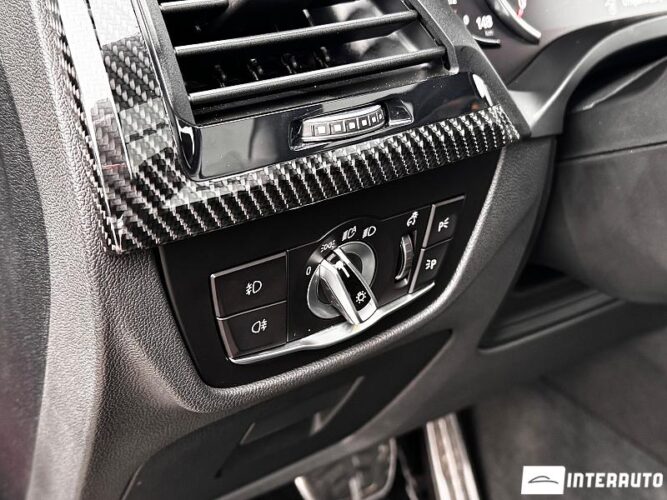 BMW X3 M4.0i 60 interauto-car