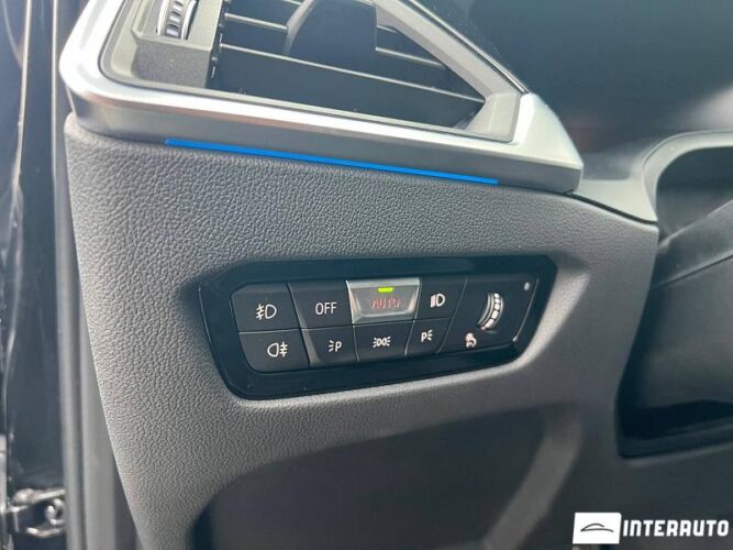 BMW 330E 37 interauto-car