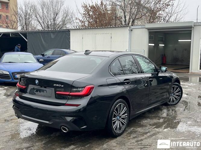 BMW 330E 29 interauto-car
