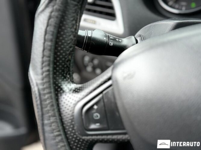 Renault Megane 43 interauto-car