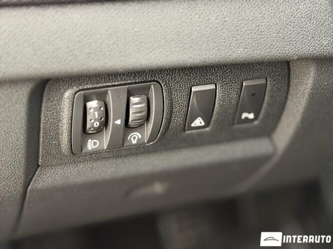 Renault Megane 40 interauto-car