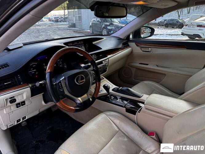 lexus ES 300h 2013