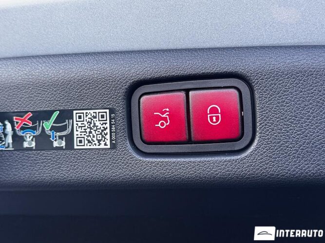 mercedes E 300e 2024