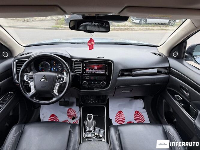 mitsubishi Outlander 2017