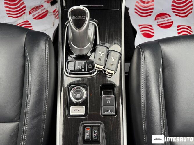 mitsubishi Outlander 2017