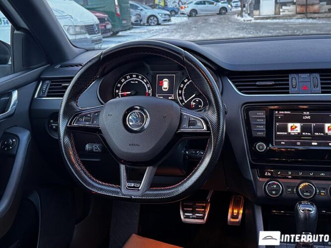 Skoda Octavia RS 40 interauto-car