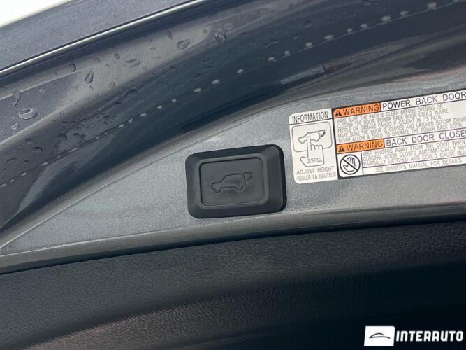 Toyota Rav-4 53 interauto-car