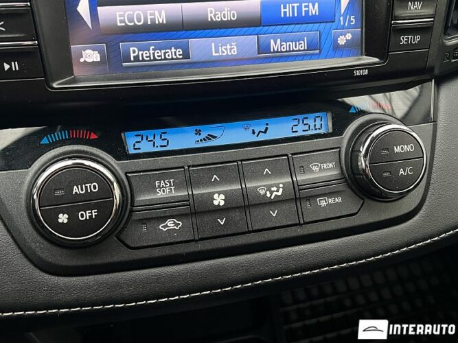 Toyota Rav-4 46 interauto-car