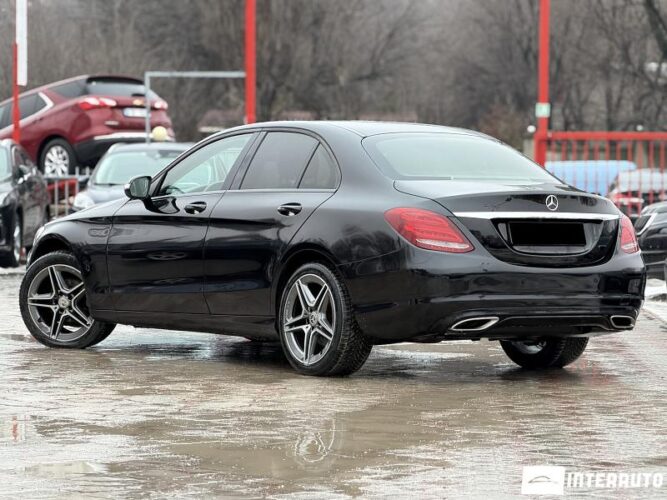 Mercedes C 220 33 interauto-car