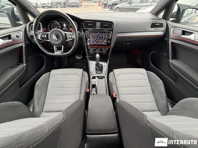 Volkswagen Golf 39 interauto-car