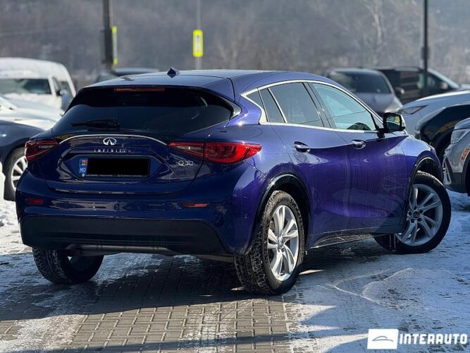 infiniti Q30 2016