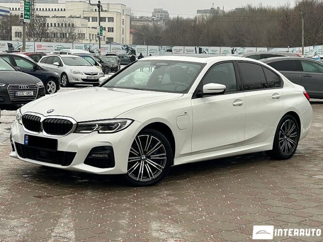 BMW 330E 2020 doar la InterAuto