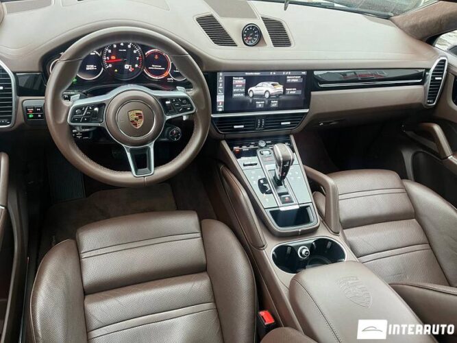 porsche Cayenne Coupe 2020