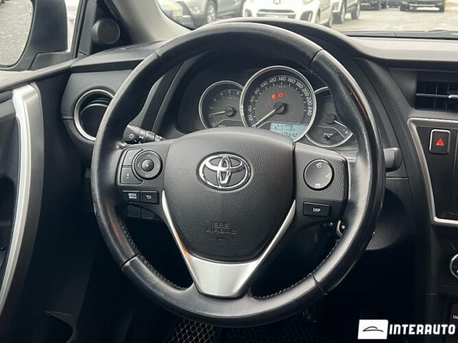 Toyota Auris 40 interauto-car