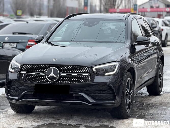 Mercedes GLC 220d 34 interauto-car