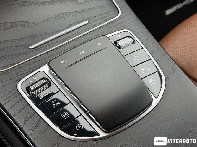 Mercedes GLC 220d 51 interauto-car