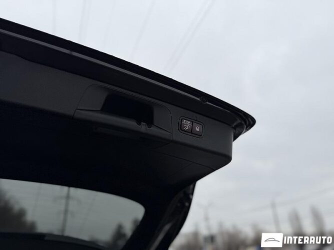 Mercedes GLC 220d 39 interauto-car