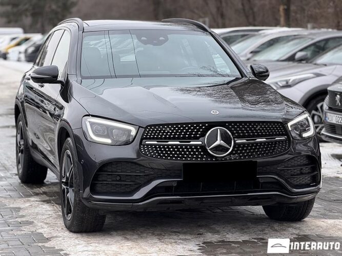 Mercedes GLC 220d 36 interauto-car